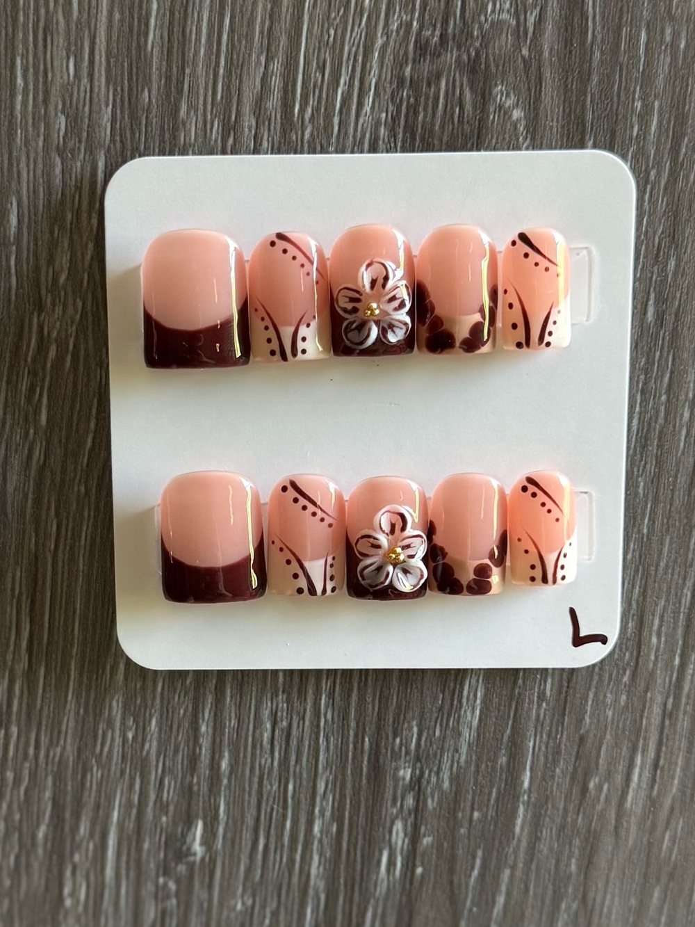 Tan and Brown Floral Press-On Nail Set